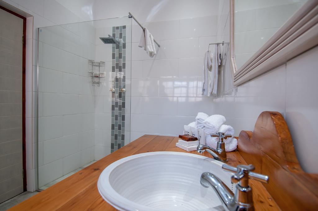 Lenore Guest House Port Elizabeth Extérieur photo